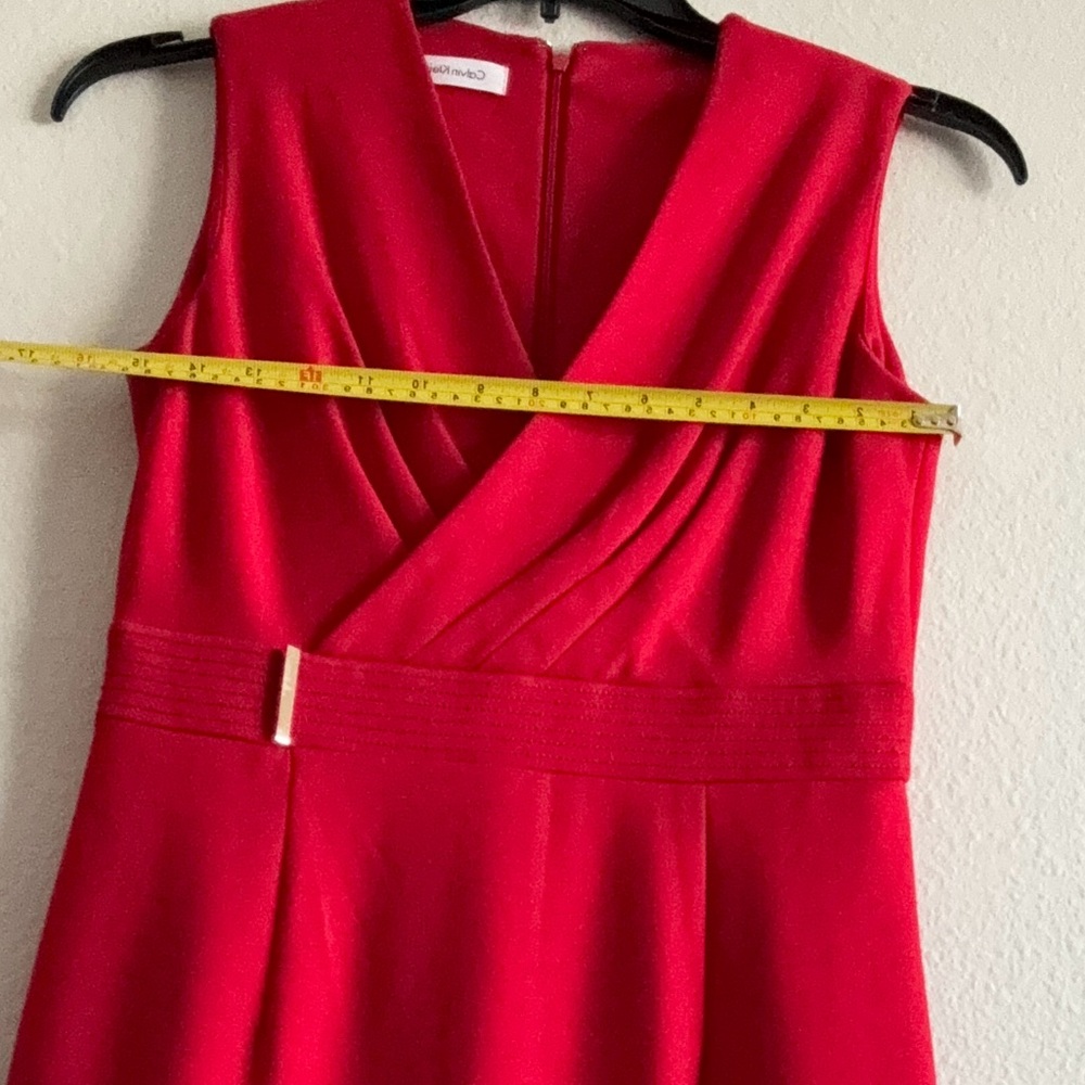 Calvin Klein Red Sheath Dress NWT Size 6 Sleeveless Knee-Length - Picture 10 of 13